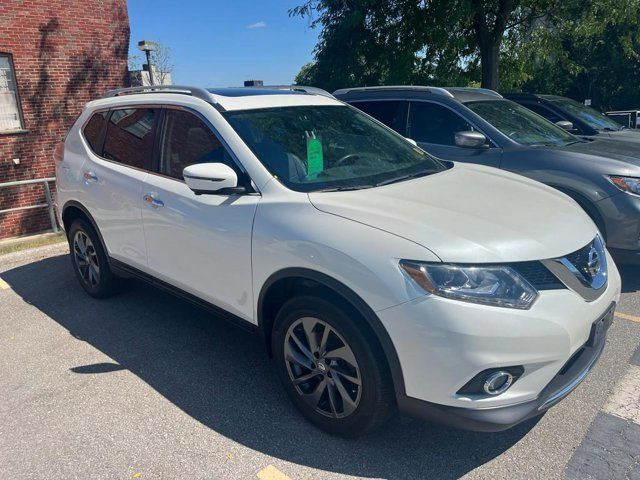 2016 Nissan Rogue SL | One Owner | Leather | Navigation in Cars & Trucks in London - Image 3