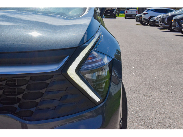 2023 Kia Sportage LX in Cars & Trucks in Pembroke - Image 2