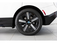 2024 BMW iX xDrive50 AWD Single-Speed Automatic Electric Motor EXTERIOR MINERAL WHITE METALLIC INTER... (image 7)