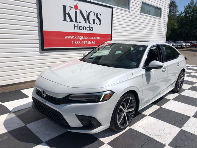 2022 Honda Civic Touring - hands free, cruise control, power sea in Cars & Trucks in Annapolis Valley - Image 2