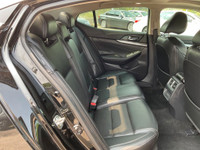 Vehicle Highlights: - Single owner - Dealer serviced - Highly optioned Just landed is a desirable Ni... (image 8)