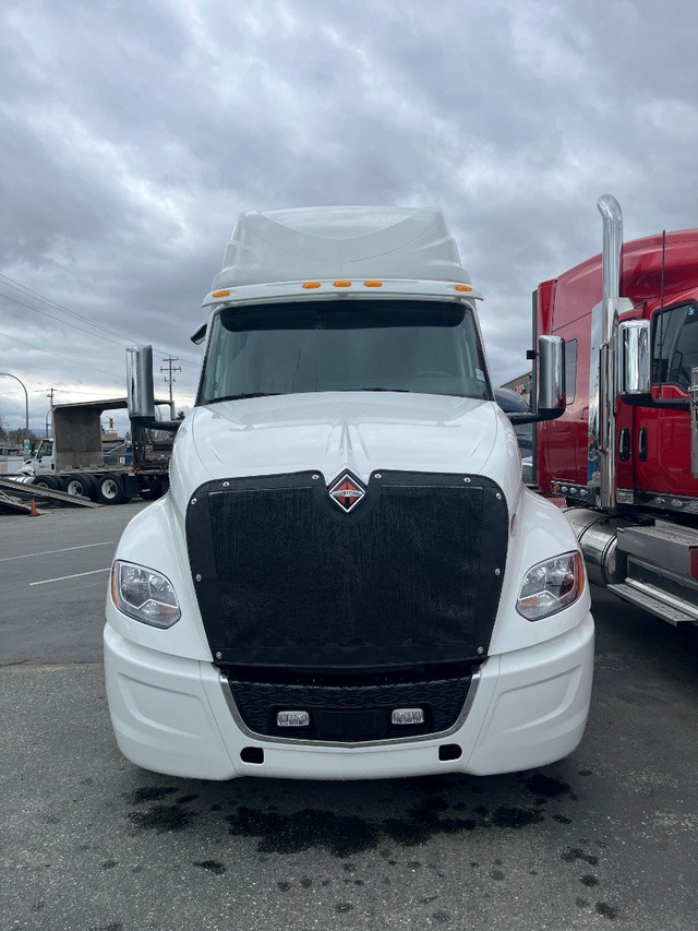 2025 International LT 6x4 in Heavy Trucks in Edmonton - Image 2