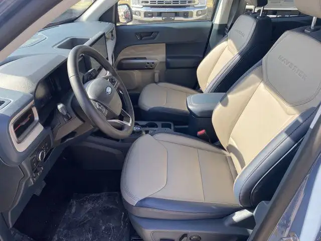 2025 Ford Maverick LARIAT SUPERCREW AWD W/4K TOW PKG in Cars & Trucks in Calgary - Image 7
