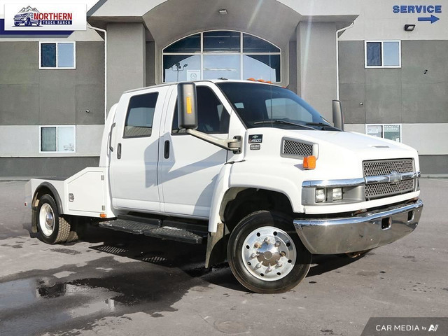 2005 Chevrolet C4500 CREW CAB C4500 DURAMAX DIESEL TOPKICK HA... in Cars & Trucks in Edmonton - Image 2