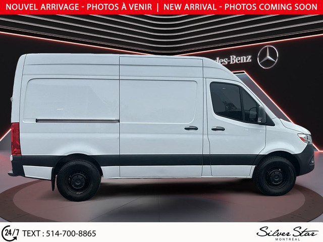 2020 Mercedes-Benz Sprinter Cargo Van Cargo 144 WB in Cars & Trucks in City of Montréal - Image 3