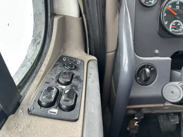 2019 Freightliner Cascadia 113 Day Cab *Ask about 6% Dep Match* in Heavy Trucks in Longueuil / South Shore - Image 14