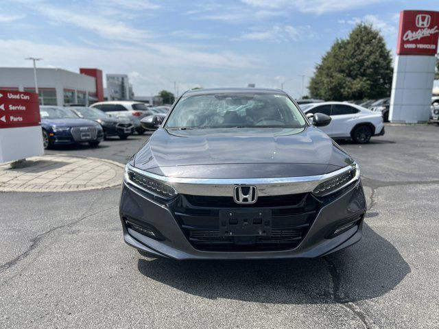 2019 Honda Accord Sedan Touring in Cars & Trucks in Hamilton - Image 2