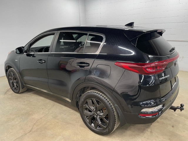 2020 Kia Sportage LX in Cars & Trucks in Guelph - Image 4
