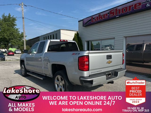 2017 Chevrolet Silverado 1500 LT LT in Cars & Trucks in Leamington - Image 2