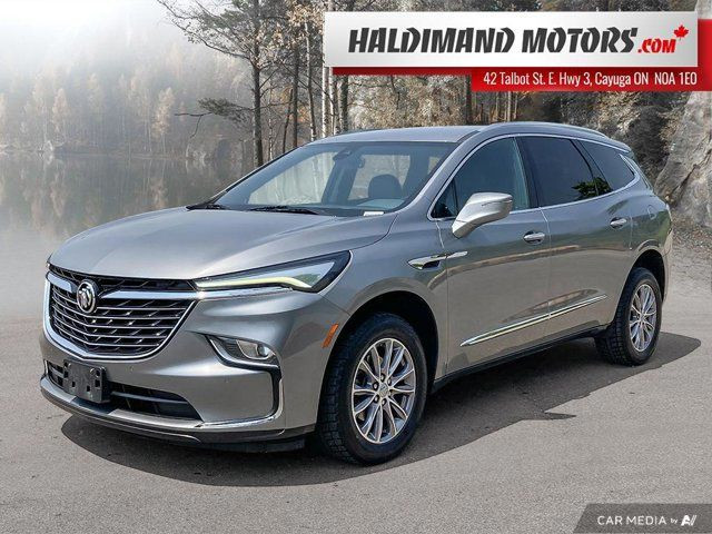 2023 Buick Enclave Essence in Cars & Trucks in Hamilton