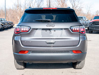 À voir! / Come see it! DISPONIBLE POUR LIVRAISON RAPIDE / AVAILABLE FOR FAST DELIVERY. Tout un Jeep!... (image 7)