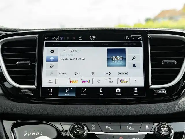 2025 Chrysler Grand Caravan SXT in Cars & Trucks in Barrie - Image 27