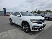 360 Camera, Sunroof, Cooled Seats, Premium Audio, Navigation! This 2023 Volkswagen Atlas Cross Sport... (image 3)