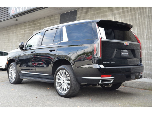  2022 Cadillac Escalade DIESEL!! **RARE** LUXURY - Lowest Price  in Cars & Trucks in Burnaby/New Westminster - Image 4