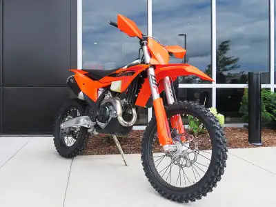 The 2025 KTM 450 XC-F is available to order. Please contact one of our Sales Specialists for details...