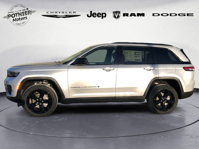 2024 Jeep Grand Cherokee ALTITUDE in Cars & Trucks in Bedford - Image 2