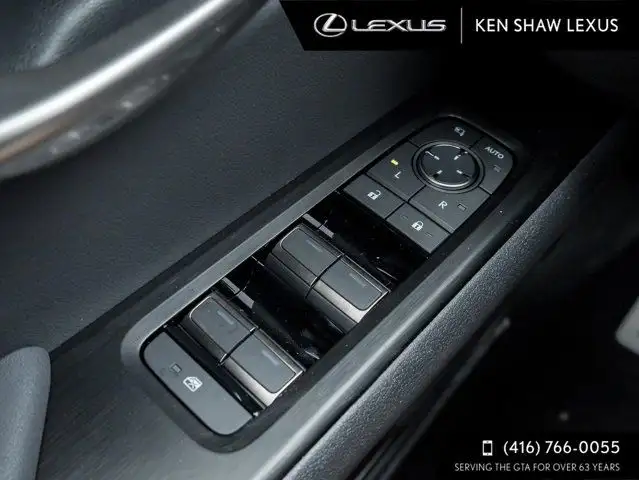 2025 Lexus UX dans Autos et camions dans Ville de Toronto - Image 15