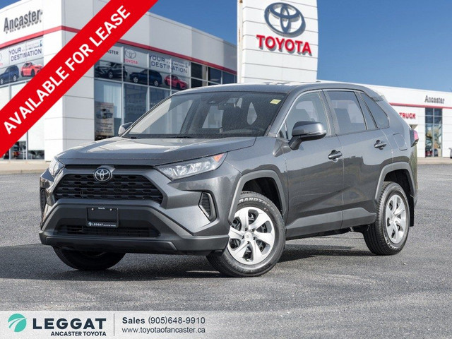2022 Toyota RAV4 LE FWD in Cars & Trucks in Hamilton
