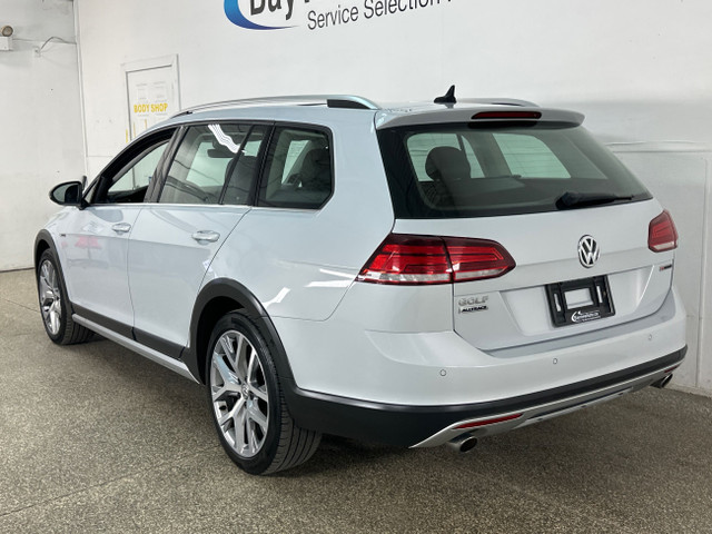2019 Volkswagen Golf Alltrack 1.8 TSI Execline ALLTRACK! PANO... dans Autos et camions  à Belleville - Image 3