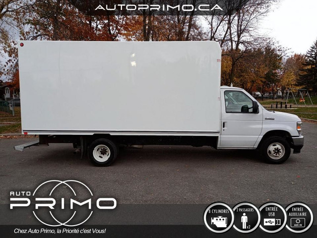 2022 Ford E-Series E-450 Boite Cube Box 16 Pieds V8 7.3L DRW usa in Cars & Trucks in Laval / North Shore - Image 4