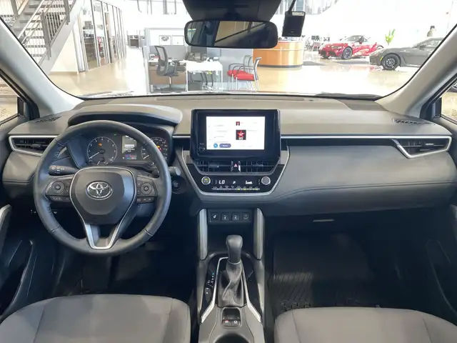 2024 Toyota Corolla Cross LE FORMER DEMO,WINTER TIRES ON RIMS... in Cars & Trucks in City of Toronto - Image 29