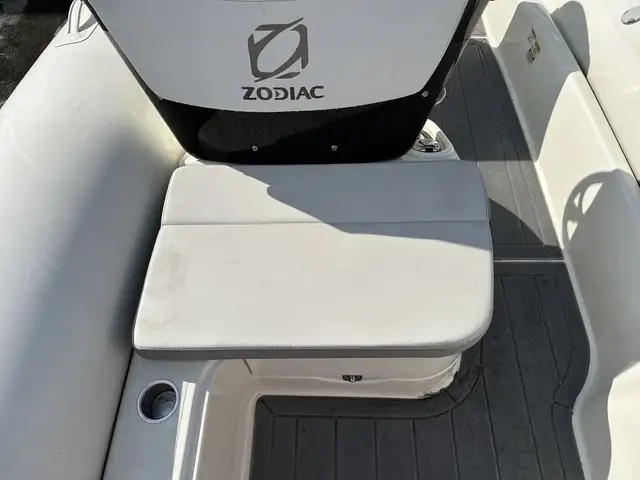 2020 Zodiac N-ZO 680 in Powerboats & Motorboats in Québec City - Image 15