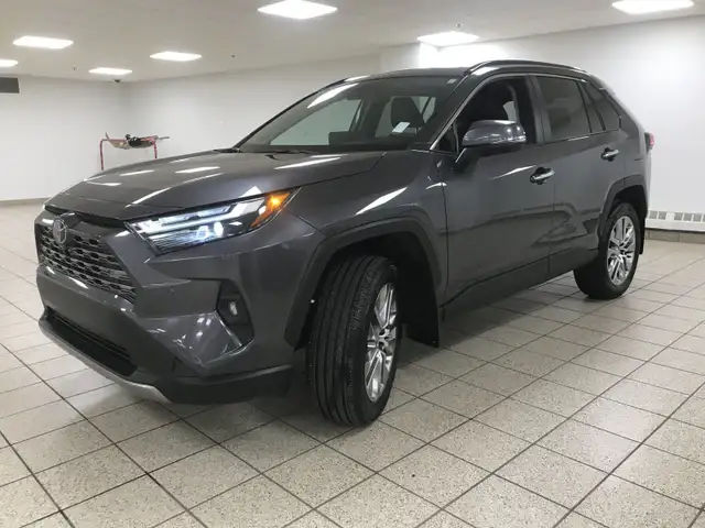 2024 Toyota RAV4 LIMITED in Cars & Trucks in Calgary - Image 3