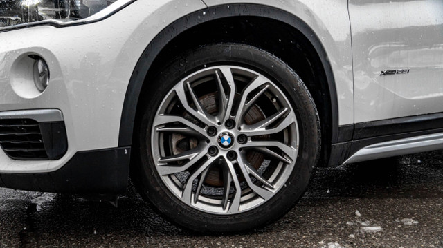 2016 BMW X1 XDRIVE28i AWD | PANO | CAM | WOOD TRIM | in Cars & Trucks in Mississauga / Peel Region - Image 4