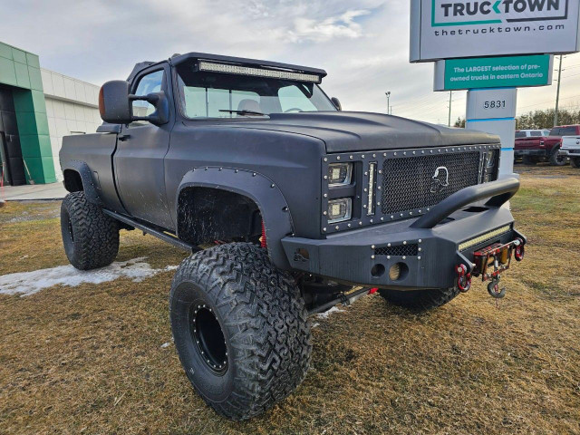 1986 GMC PICKUP in Cars & Trucks in Ottawa - Image 3