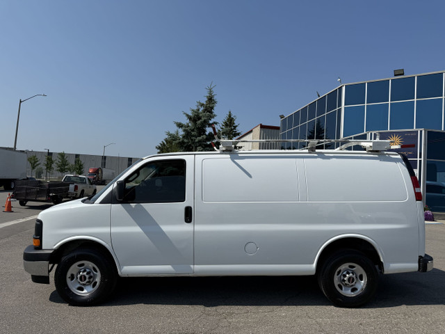 2017 GMC Savana Cargo Van G2500 - CARGO in Cars & Trucks in Oakville / Halton Region - Image 2