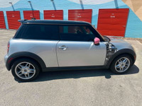 ALL TRADES WELCOME!! OPERATING BY APPOINTMENT GORGEOUS Mini Cooper S Manual transmission Only 100km!... (image 3)