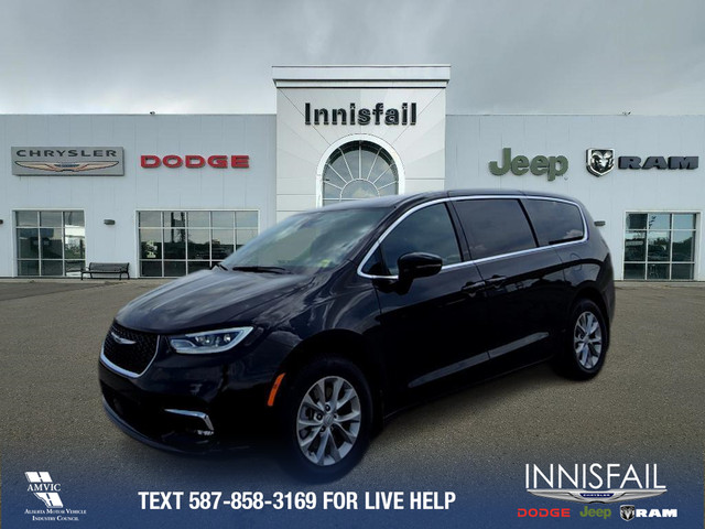 2025 Chrysler Pacifica Select in Cars & Trucks in Red Deer