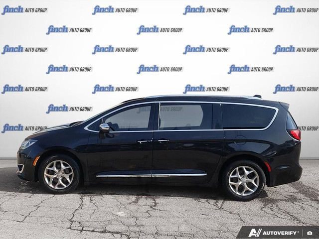 2017 Chrysler Pacifica Limited PANO SUNROOF | 2ND ROW CAPTAIN... in Cars & Trucks in London - Image 3