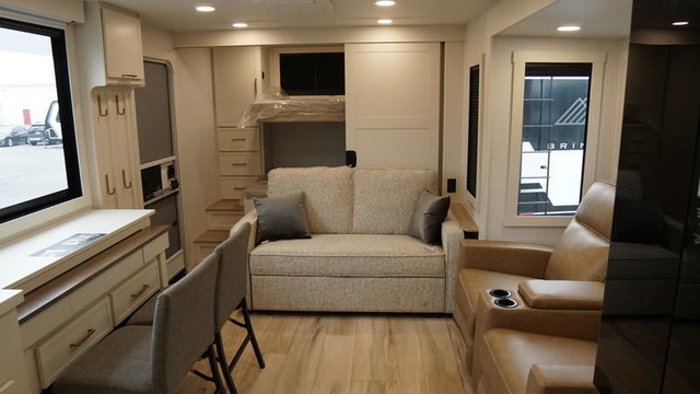 2026 Brinkley Model I 294 in Travel Trailers & Campers in Ottawa - Image 4