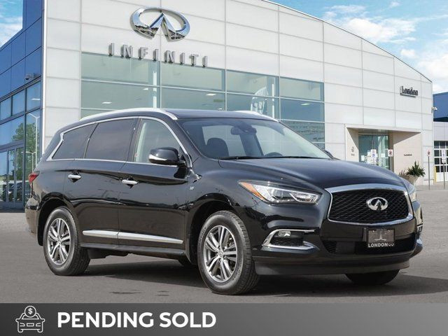 2020 INFINITI QX60 Essential | AWD | 360 Cam | 7 Seater in Cars & Trucks in London