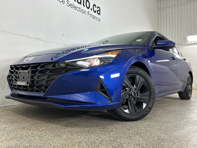 2022 Hyundai Elantra Preferred PREFERRED/INTENSE BLUE PEARL/O... in Cars & Trucks in Belleville - Image 4