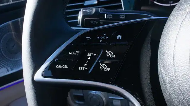 2025 Mercedes-Benz GLE GLE 350 4MATIC SUV dans Autos et camions dans Ville d’Edmonton - Image 22