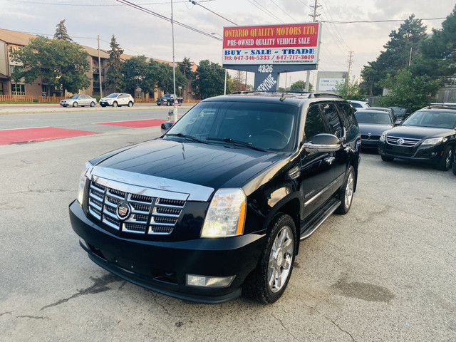 2013 Cadillac Escalade AWD 4dr Base in Cars & Trucks in City of Toronto