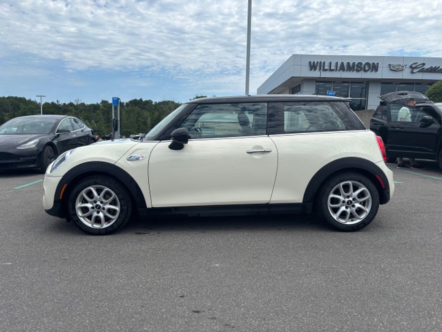 2019 Mini 3 Door Cooper S SUNROOF | LEATHER HEATED SEATS | FW... in Cars & Trucks in Kawartha Lakes - Image 4
