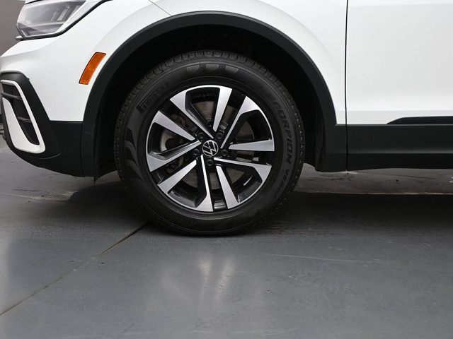 2024 Volkswagen Tiguan Trendline Blind Spot Monitoring | Apple C in Cars & Trucks in City of Halifax - Image 4