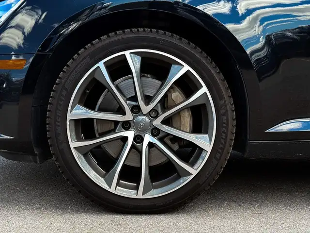 2017 Audi A4 2.0 Komfort quattro dans Autos et camions dans Ville de Toronto - Image 13