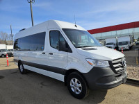 2023 Mercedes-Benz Sprinter Passenger Van 2500 High Roof I4 Gas 170" 12 Passengers, 4 Cylinder Gas,... (image 8)