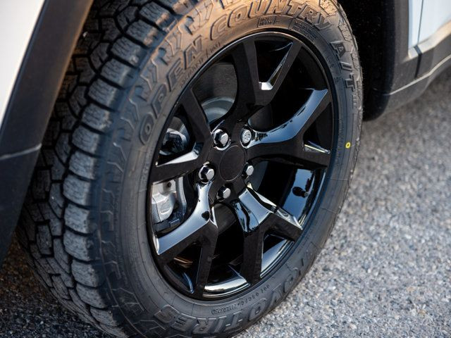 2025 Jeep Compass North 4x4, Remote Start, Heated Seats/Wheel in Cars & Trucks in Calgary - Image 3