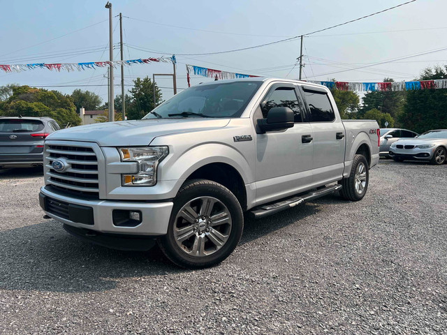 2016 Ford F150 XLT 4x4 5.0L V8 Coyote | Reverse Camera | 20-inch in Cars & Trucks in Ottawa