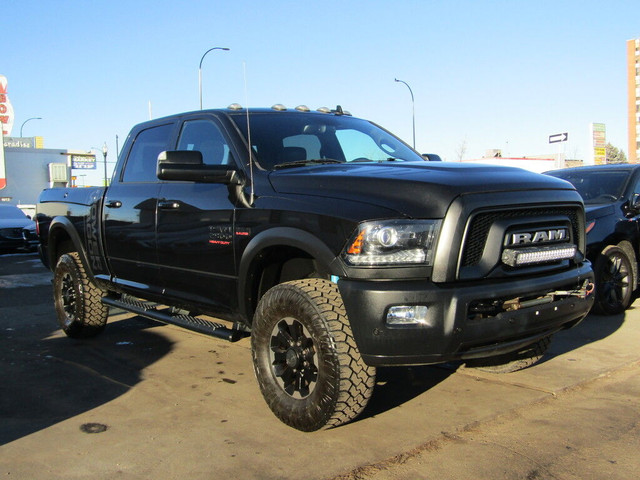  2018 Ram 2500 POWER WAGON 4x4 CREW CAB 6'4 BOX NAV/CAM/ROOF in Cars & Trucks in Calgary - Image 2