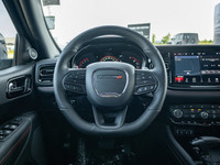 2ND-ROW FOLD/TUMBLE CAPTAIN CHAIRS -inc: 2nd-Row Mini Console w/Cup Holders 2nd-Row Seat Mounted Inb... (image 1)