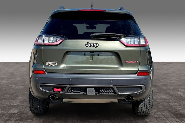 2019 Jeep Cherokee 4wd Trailhawk in Cars & Trucks in Edmonton - Image 4