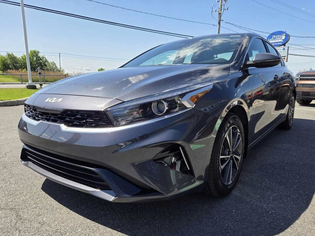 2023 Kia Forte EX  Volant &amp; bancs chauffants Angle mort Carp in Cars & Trucks in Longueuil / South Shore - Image 3