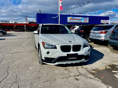  2015 BMW X1 NAV LEATHER PANO ROOF MINT! WE FINANCE ALL CREDIT!