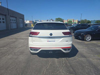 Command the road in this sleek 2023 Volkswagen Atlas Cross Sport Execline. This pristine Oryx White... (image 4)